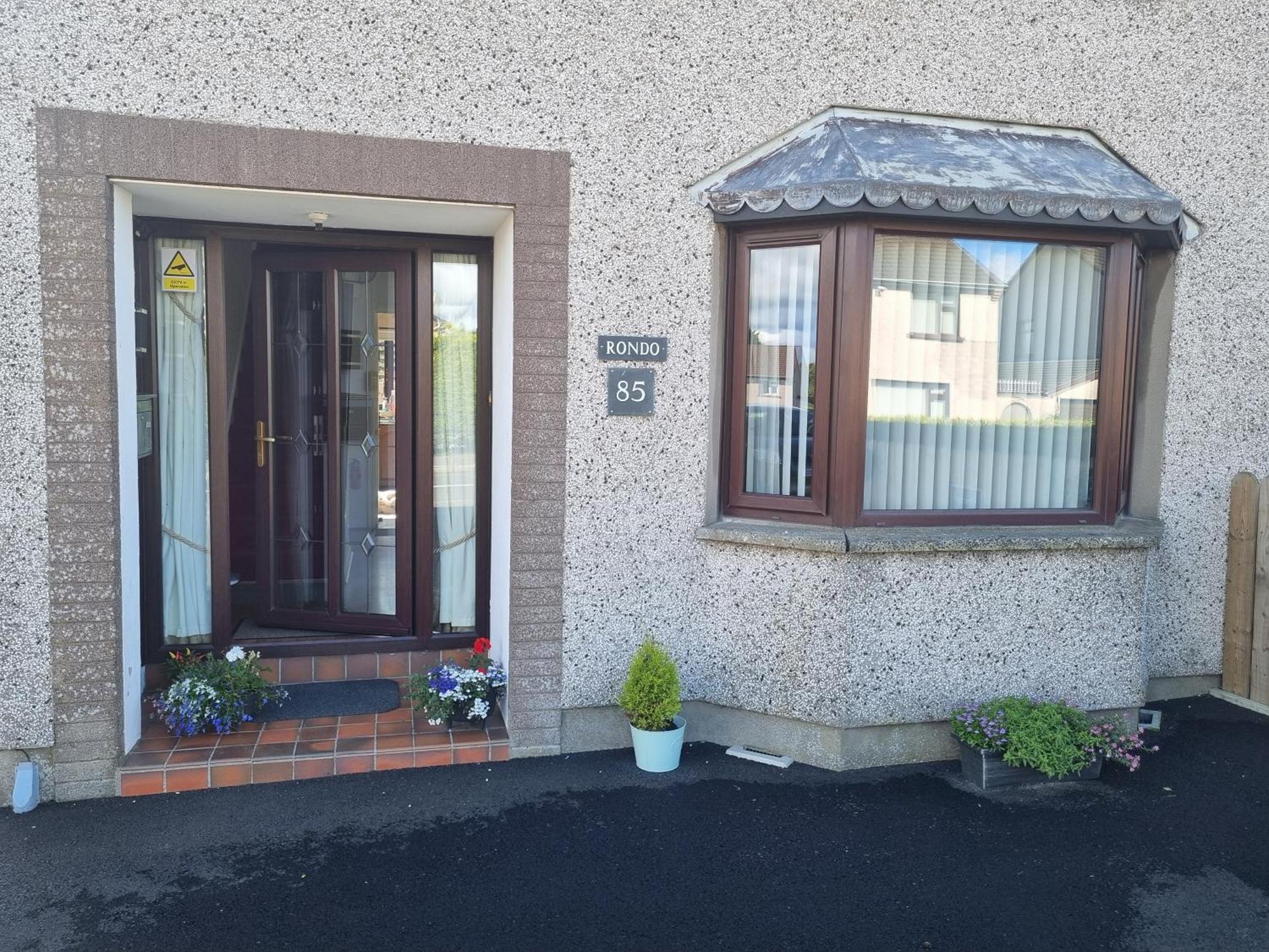 Rondo, Ballymena, Nr Ireland Exterior photo